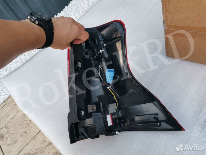 Задние фонари Prado 150 09-2017 год Красные