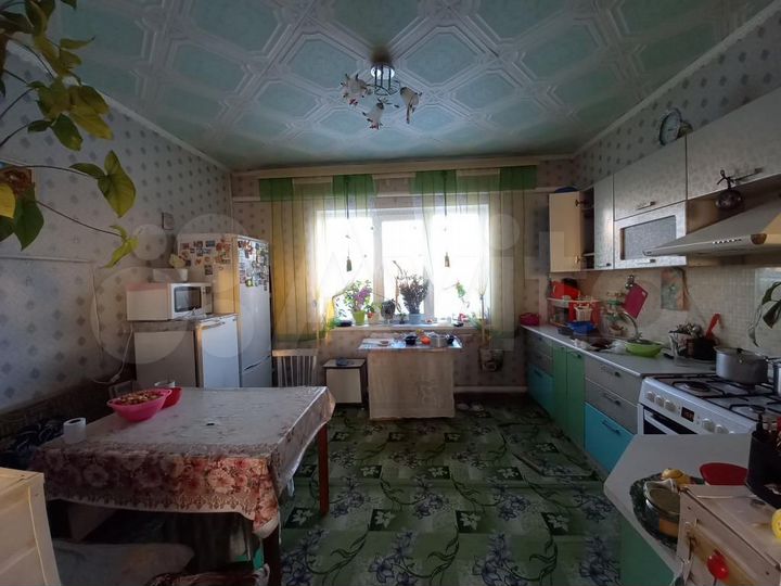 Дом 168 м² на участке 9,9 сот.