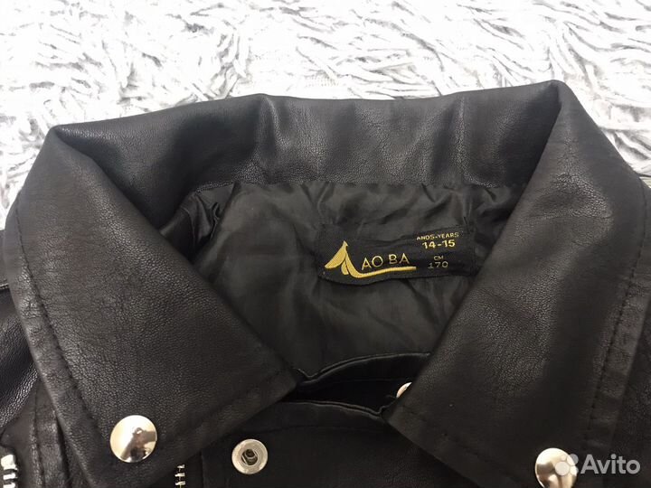 Кожанная куртка для девочки р.158