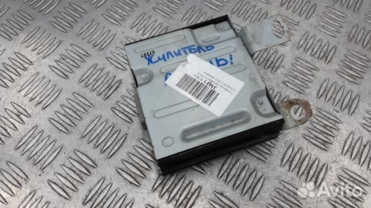 Усилитель антенны dodge journey (3MF01W801)