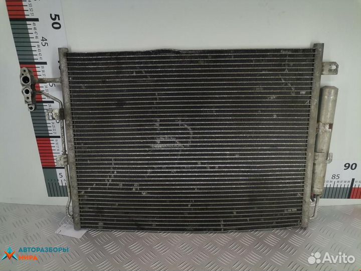 Радиатор кондиционера Land Rover Discovery 3 2006