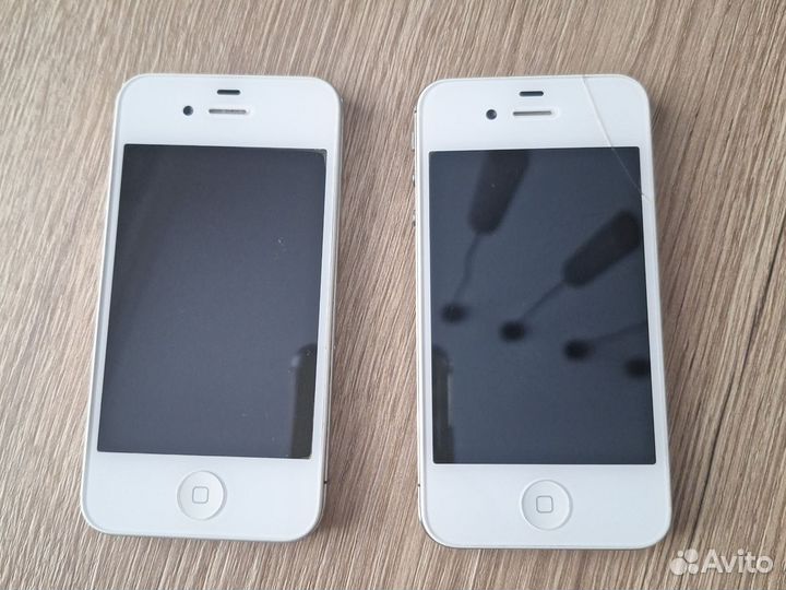 iPhone 4S, 16 ГБ
