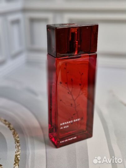 Парфюм Armand Basi in red