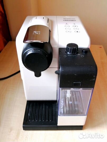 Капсульная кофемашина delonghi nespresso