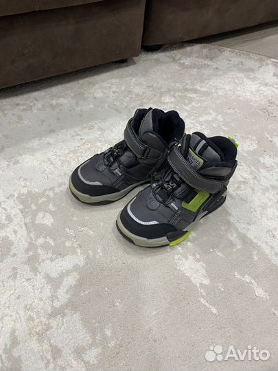 Димесезонные ботинки 29 размера