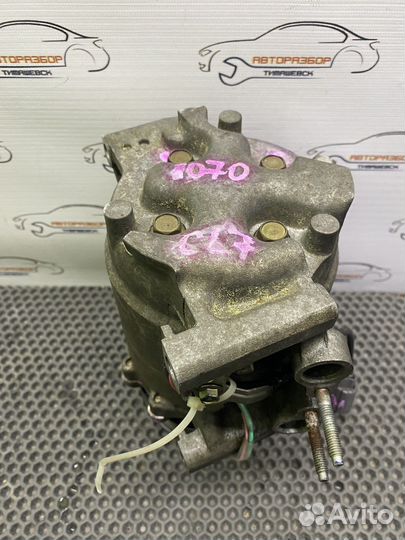 Компрессор кондиционера Honda Accord 7 на запчасти