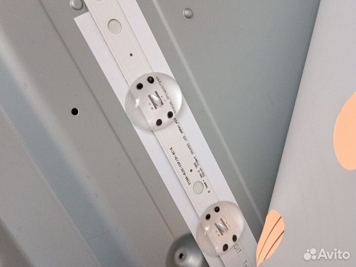 Задняя крышка от телевизора LG 55UK6200pla