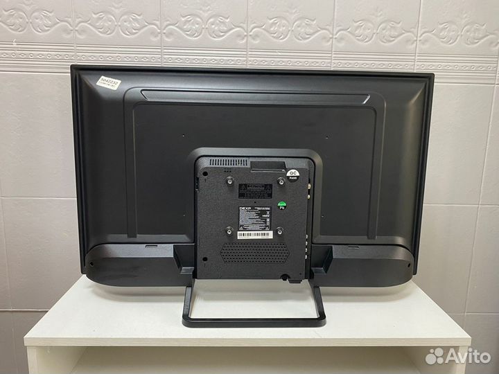 Телевизор Dexp H32H7000E