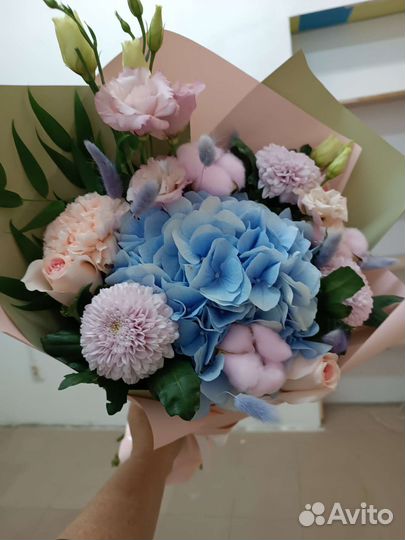 Живые цветы букеты с доставкой