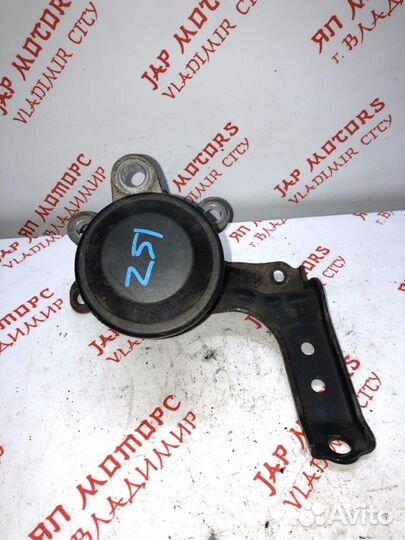 Подушка двигателя правая Nissan Murano Z51 VQ35