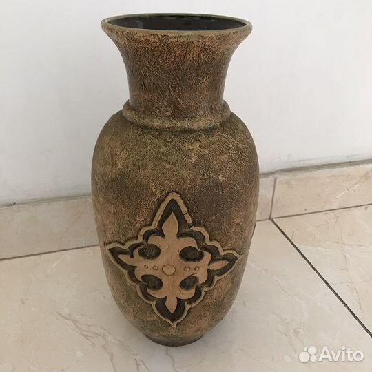 Ваза декоративная