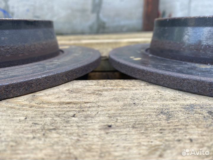 Задние тормозные диски Audi A6 C5