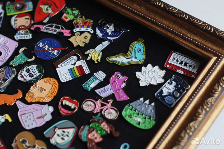 Металлические значки