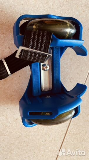 Ролики на обувь с огоньками