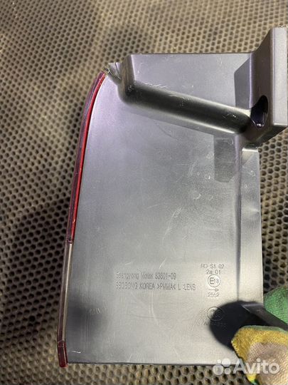 Фонарь задний левый Кайрон SsangYong Kyron