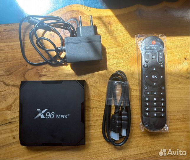 Приставка TV-Box X96max+ 4/32 GB