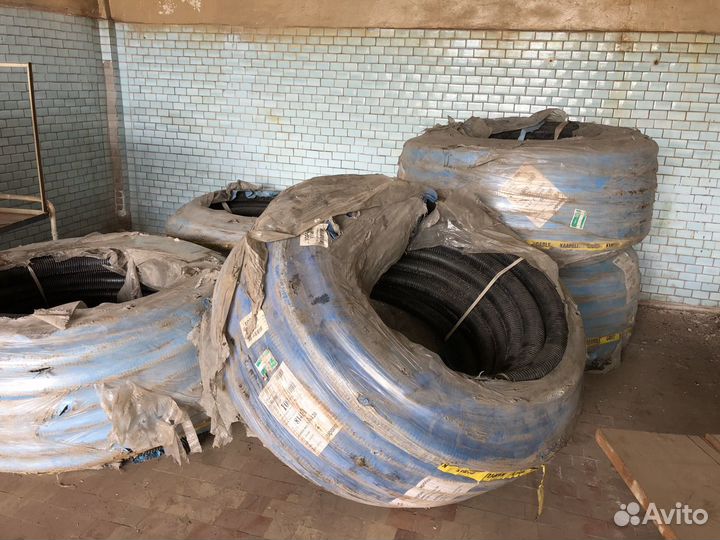 Теплоизолированная труба с греющим кабелем Uponor