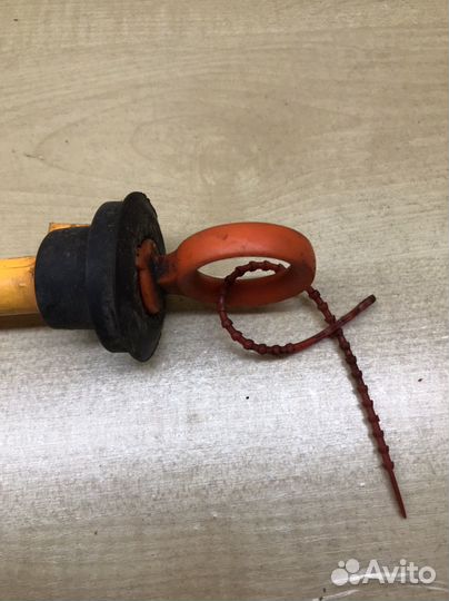 Направляющая масляного щупа 06A103663C VAG