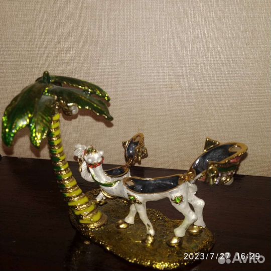 Сувенир верблюды