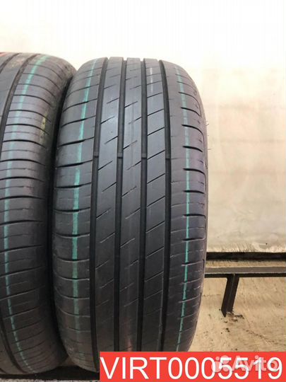 Goodyear EfficientGrip Performance 215/55 R17 94V