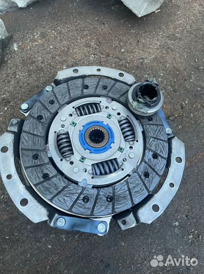 Диск сцепления корзина веста