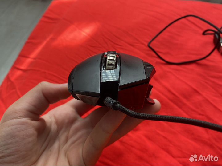 Logitech g502 hero. Почти новая