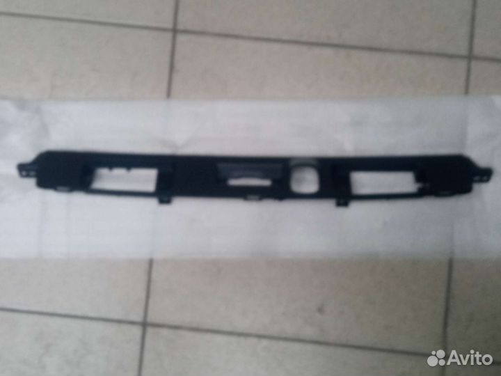 Накладка двери багажника Hyundai Creta под камеру