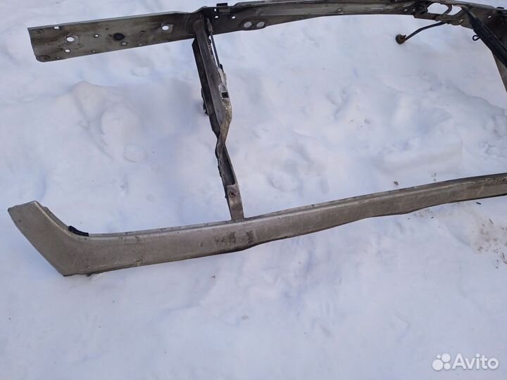 Панель передняя (телевизор) от Audi 100, 200 C3