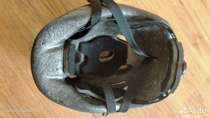 Шлем детский защитный для коньков, роликов