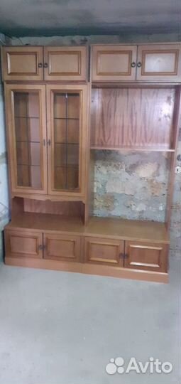 Стенка в гостиную