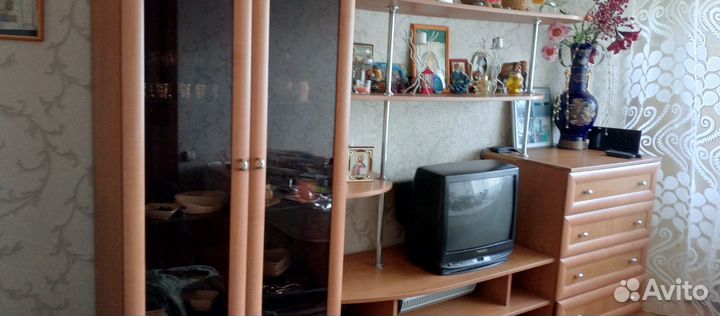 Стенка горка в гостиную бу Дудинка