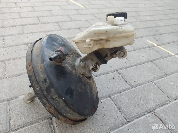 Вакуумный усилитель тормозов ате Пежо 206