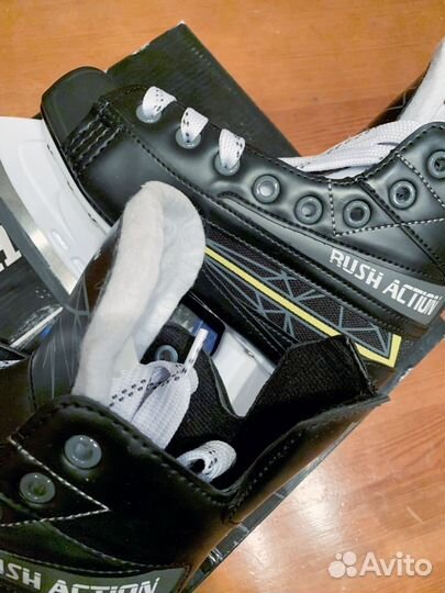 Коньки хоккейные Rush action новые р. 36