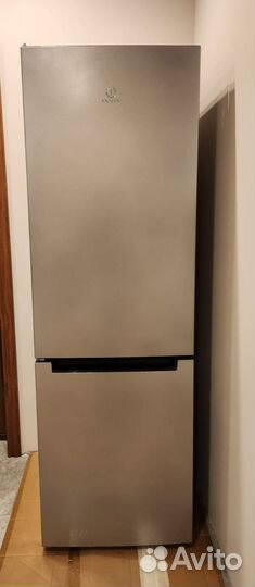Холодильник indesit dfm4180s (двухкамерный)