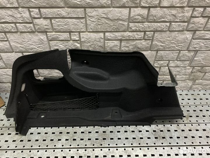 Mercedes Benz E W212 Обшивка багажника LH RH