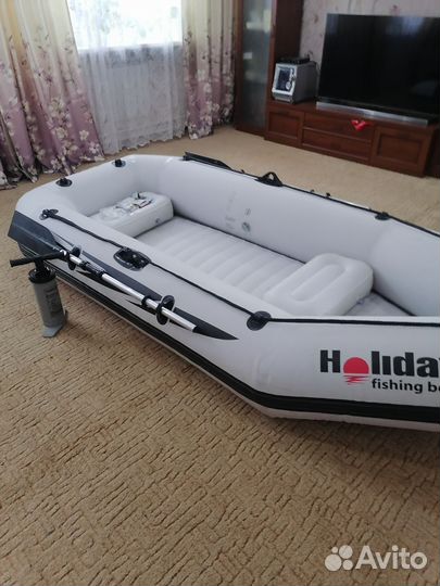 Лодка Holiday navigator 3