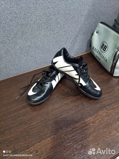 Футзалки nike