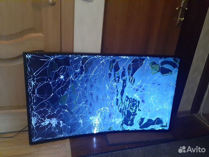 Samsung UE49KU6300U и Leff 43F510T