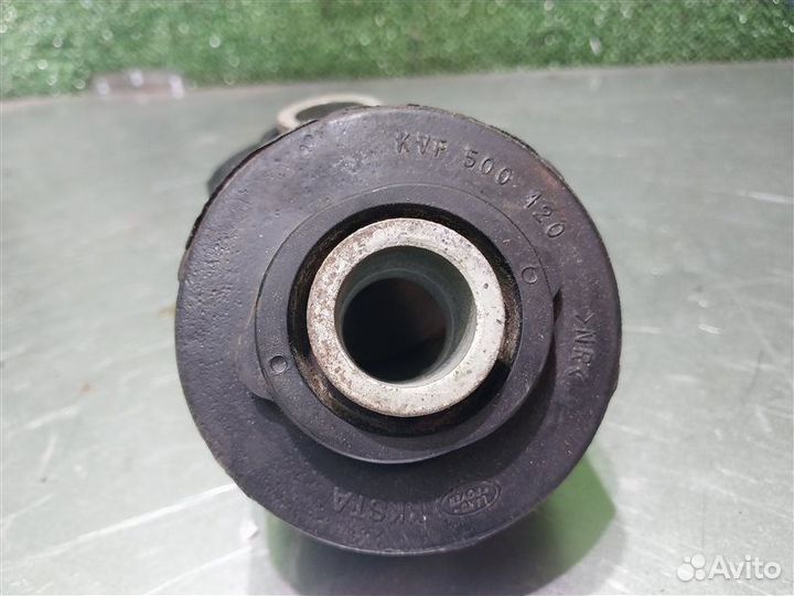 Подушка кузова Land Rover Discovery 3 2.7 276DT