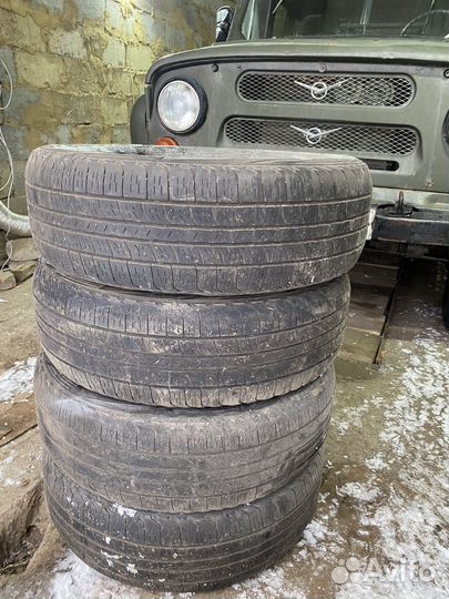 Kumho Road Venture APT KL51 225/65 R17 H