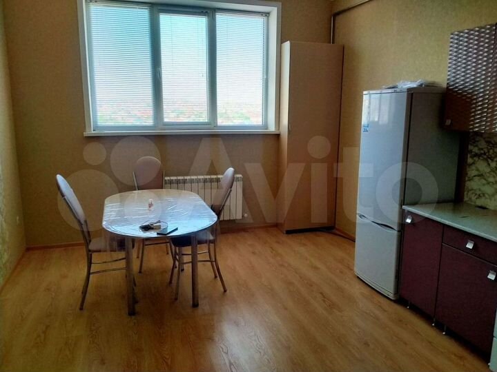 2-к. квартира, 75 м², 10/10 эт.