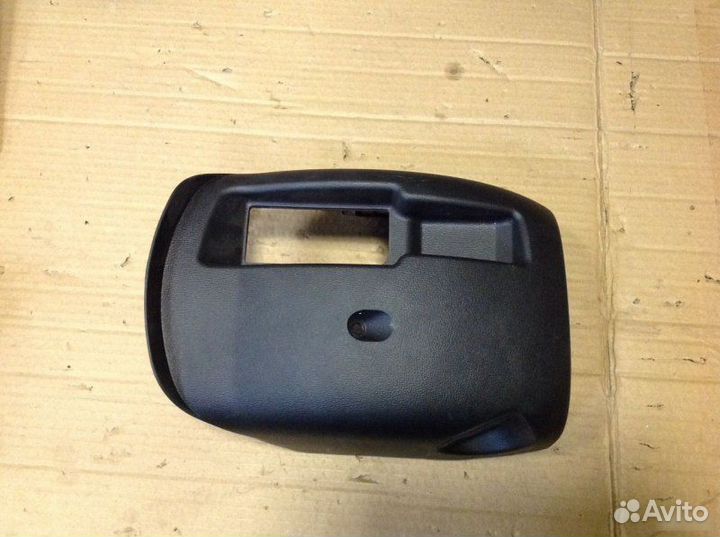 Подрулевой / кожух Hyundai Elantra седан 1.6 2006