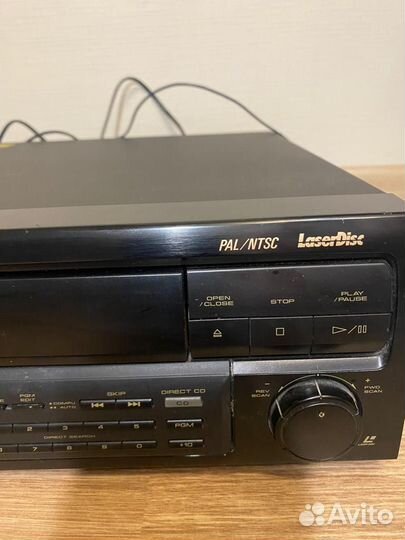 Проигрыватель LD CD Pioneer CLD-1850