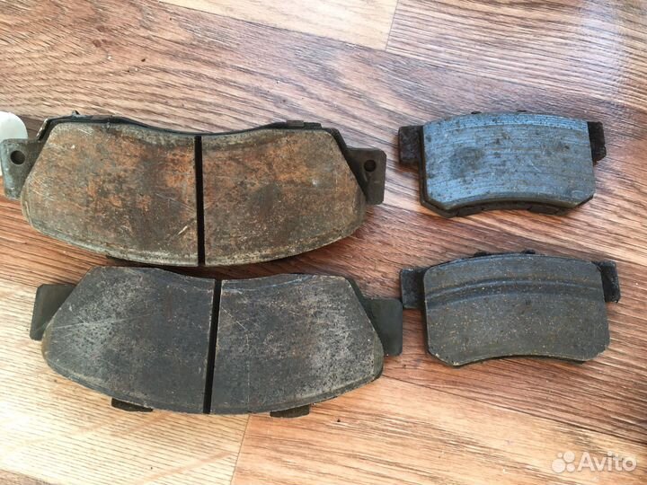 Колодки тормозные Honda Stepwgn RF1 RF2