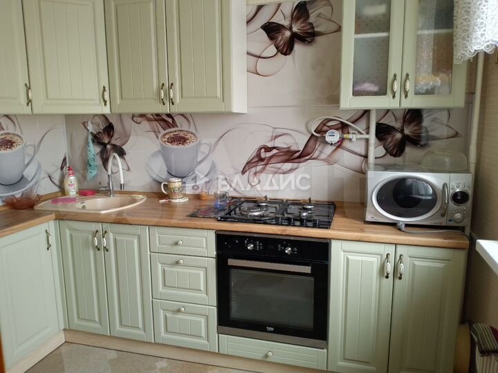 2-к. квартира, 56 м², 6/9 эт.