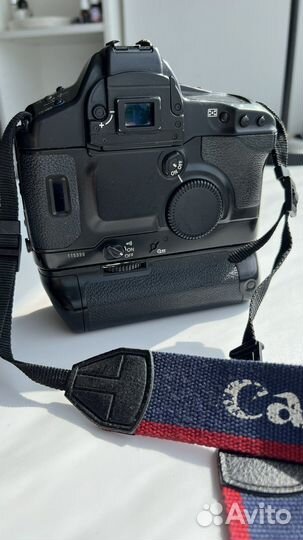 Зеркальный пленочный фотоаппарат Canon eos 1V