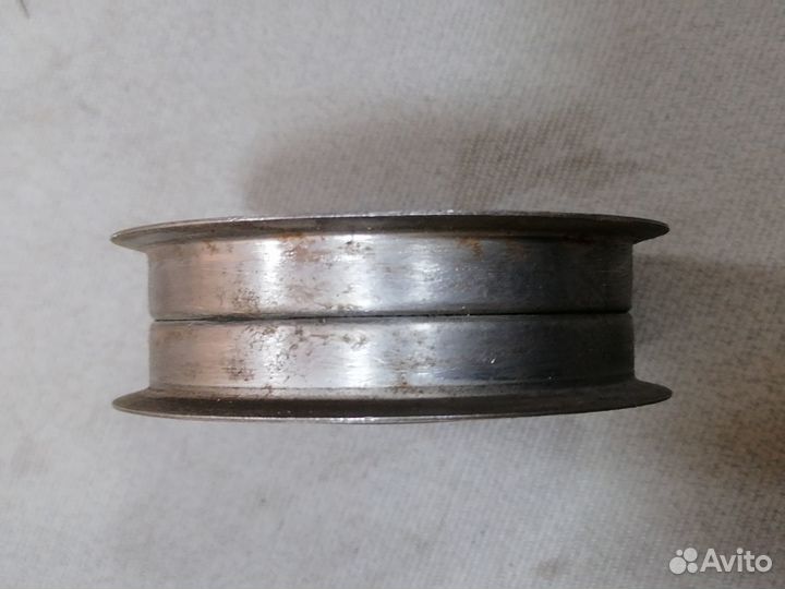 Ролик натяжной ремня грм INA F-220093