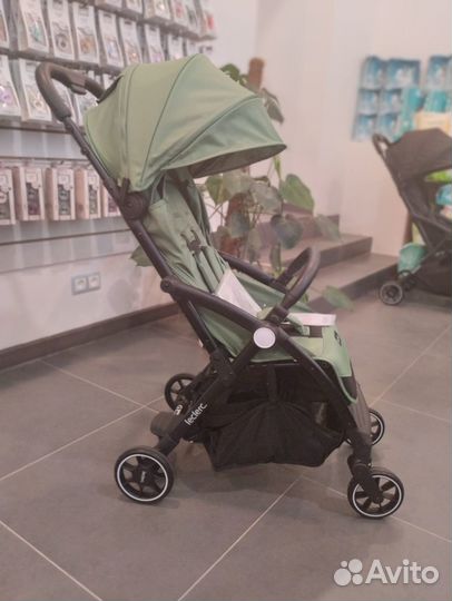 Коляска прогулочная Leclerc Magic