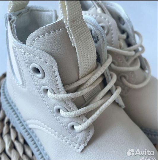 Ботинки детские новые