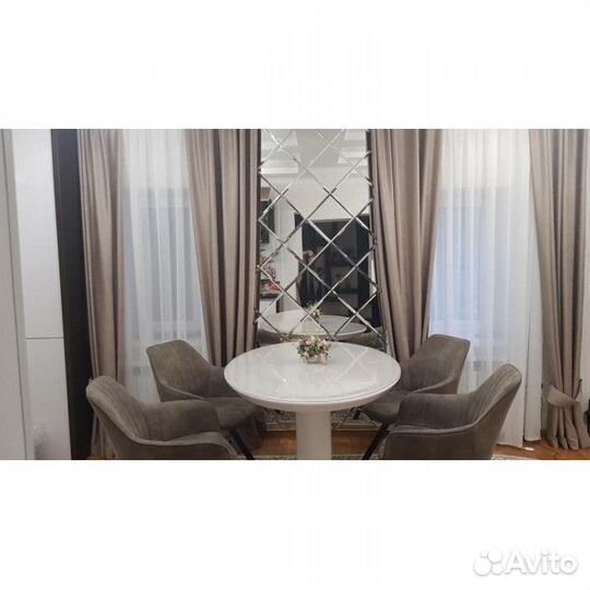 Зеркальное панно с фацетом. Зеркало с подсветкой